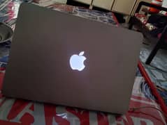 MacBook Pro 2014 neat condition only salee 0