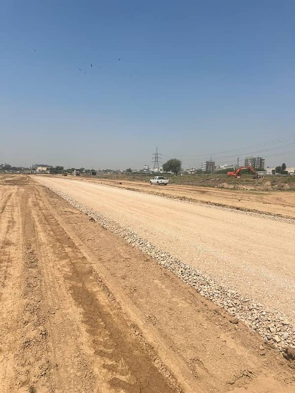 I-12/3 corner plot available size 25x50 top location back to Nust road 2