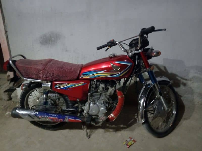 Honda125model2018 Hyderabad number ha vip bike ha 2
