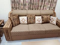 Brand New Sofa set with cemter table 0