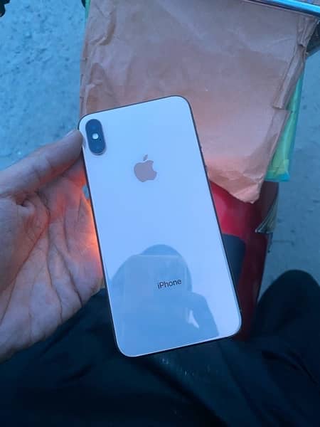 I Phone xs max 512 gb non pta Factory unlock With Box all ok Bus 5