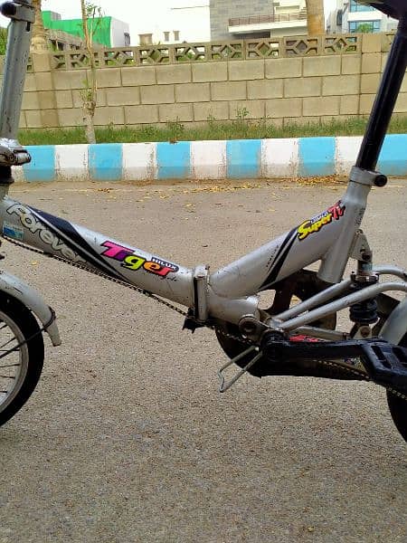 folding bicycle available 8