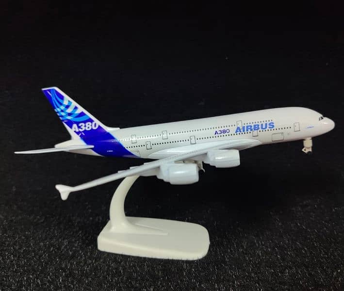 PIA airplane models,  20cm metal with stand, wheel 6