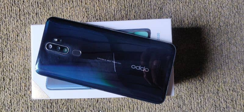 Oppo A9 2020 for sale 8Gb 128Gb Box Charger 7
