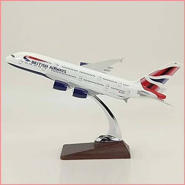 Emirates model 45cm  with stand 3