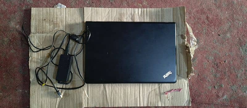 Lenovo Thinkpad laptop core i5,7th generation 8gb ram,256 SSD 7