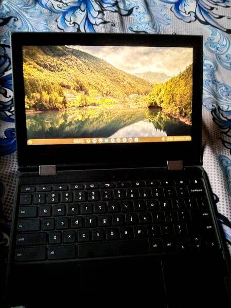 Lenovo Chromebook touchscreen 2