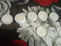 skin whitninig cream available here 03066802886