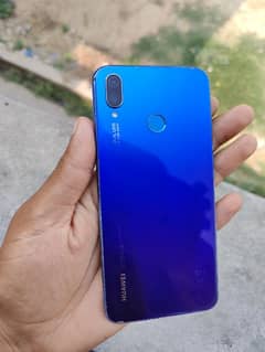 Huawei Nova 3i