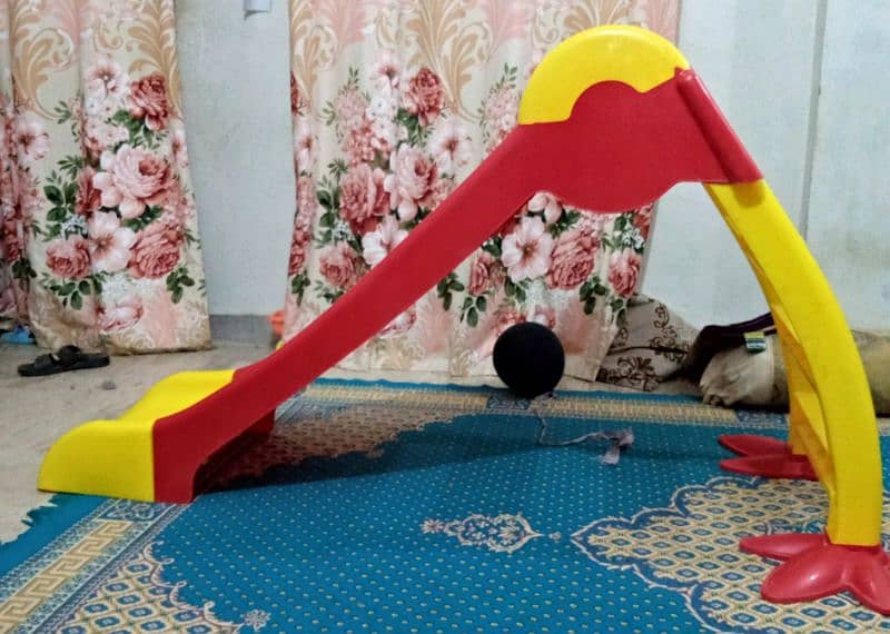 kids slide & Cycle for sale 0
