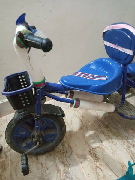 kids slide & Cycle for sale 6