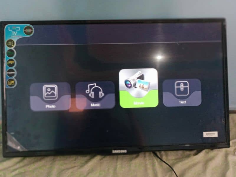 Samsung LED tv 32 inches 4