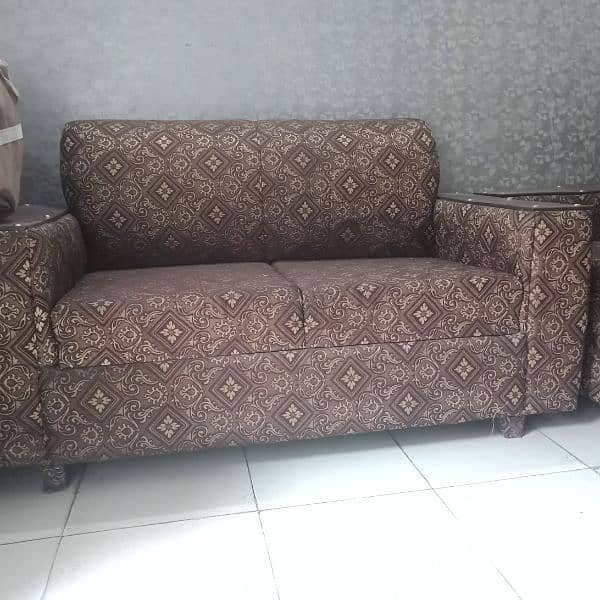 6 seater sofa, price negotiable 1