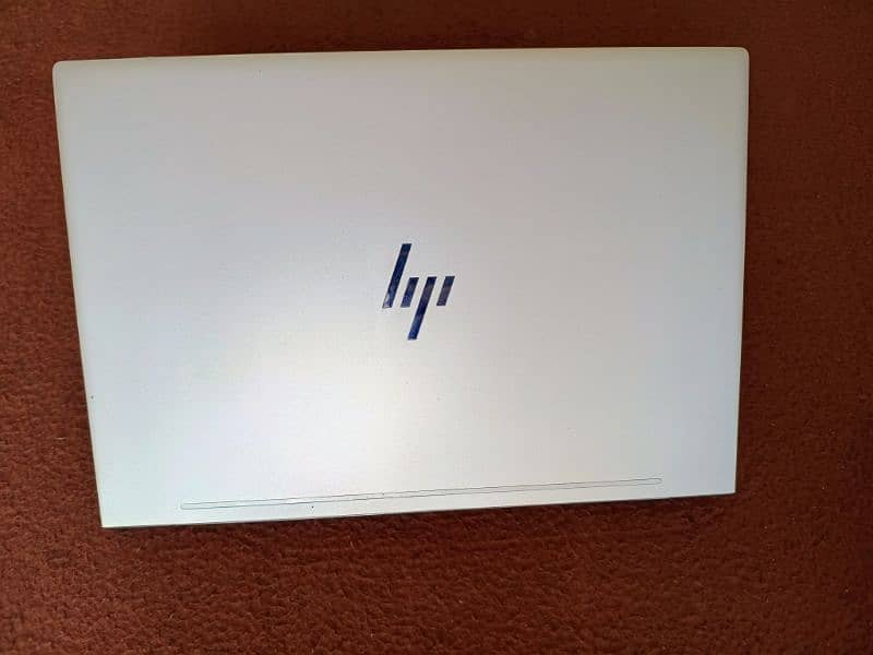 hp Envy 13 Ci5 8th generation with Nvidia graphics 4
