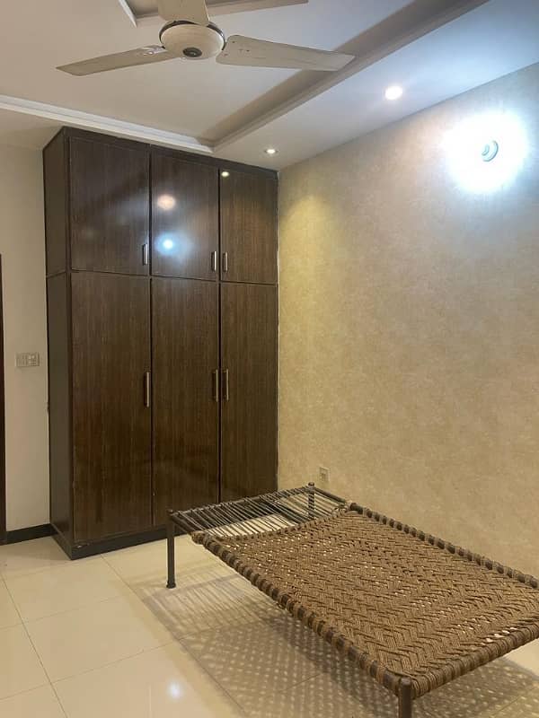 10 MARLA HOUSE FOR RENT IN PARAGON CITY LAHORE 2