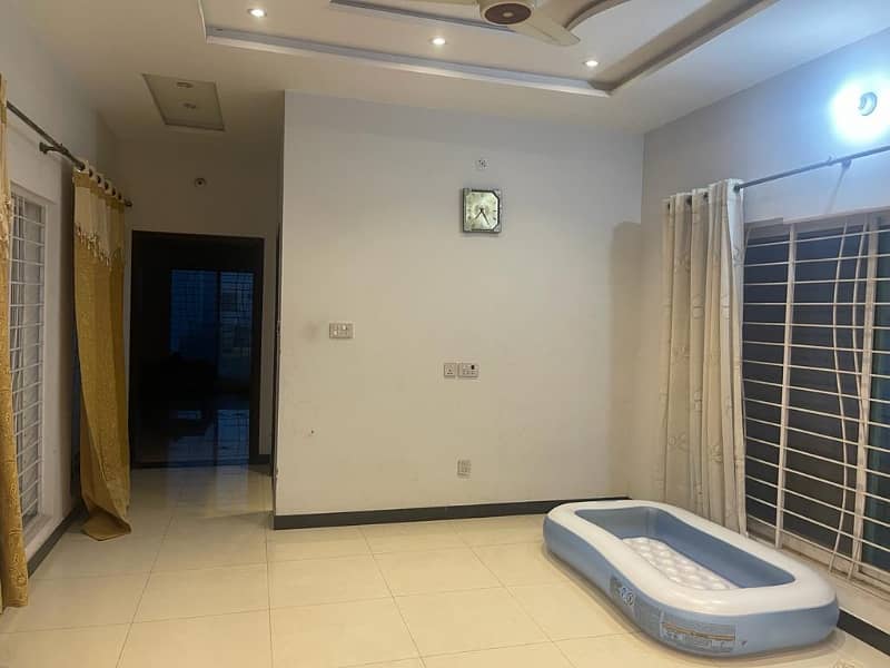 10 MARLA HOUSE FOR RENT IN PARAGON CITY LAHORE 6