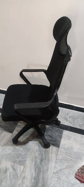 Office Chair Revolving Exective new Elegant Design 03124436163 3