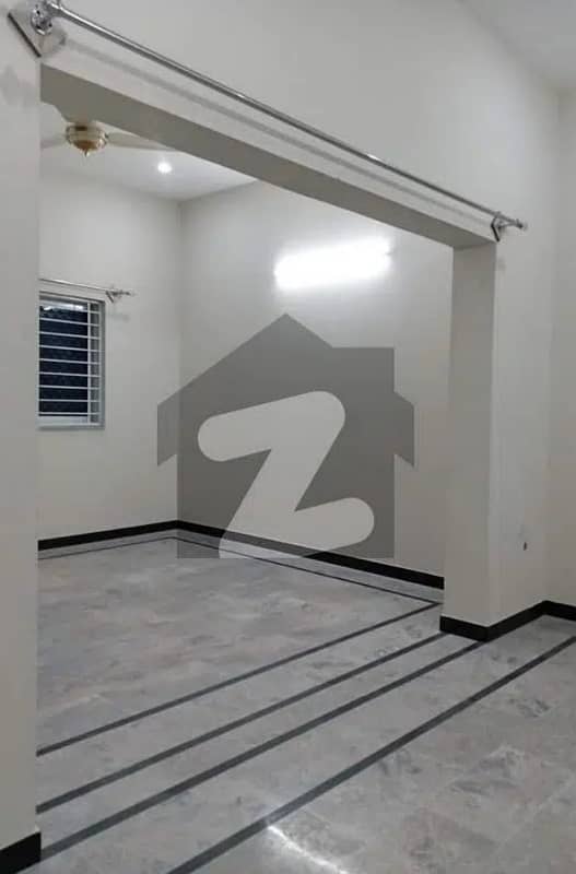 8 Marla Upper Portion Available For Rent in G-15/1 Islamabad. 1