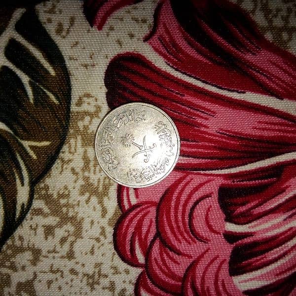 Pakistani 5 rupees and other coin all coin and rupees only 35000 0