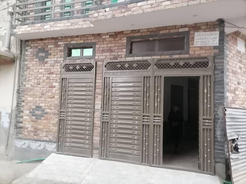 3.5 Marla House Available For Sale In Gulberg 5