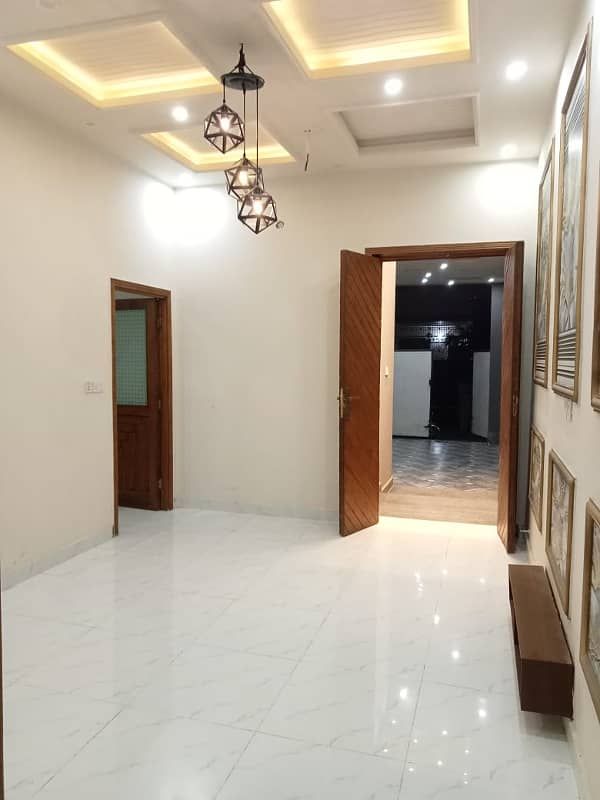 Makka Garden Society Boundary Wall Canal Road Faisalabad 4 Marla *Brand New Double Store House For Rent 10