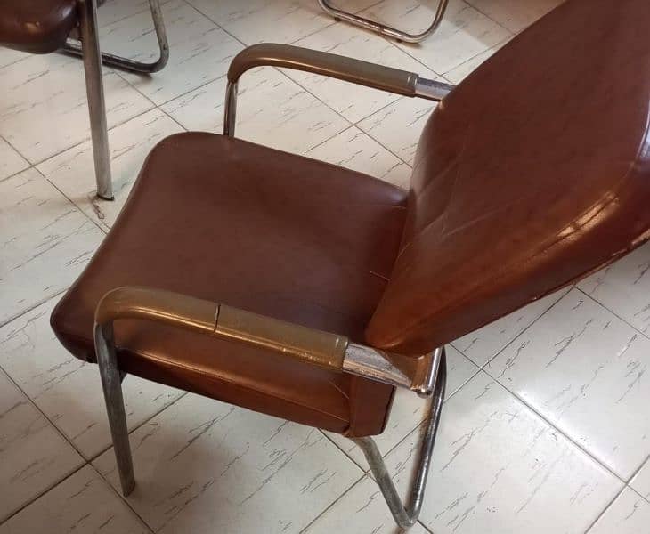 office table and chair for sale 4