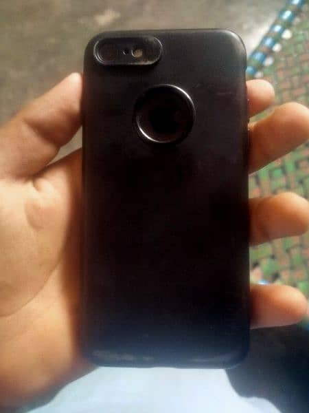 iphone 7 black colour 128 gb 0