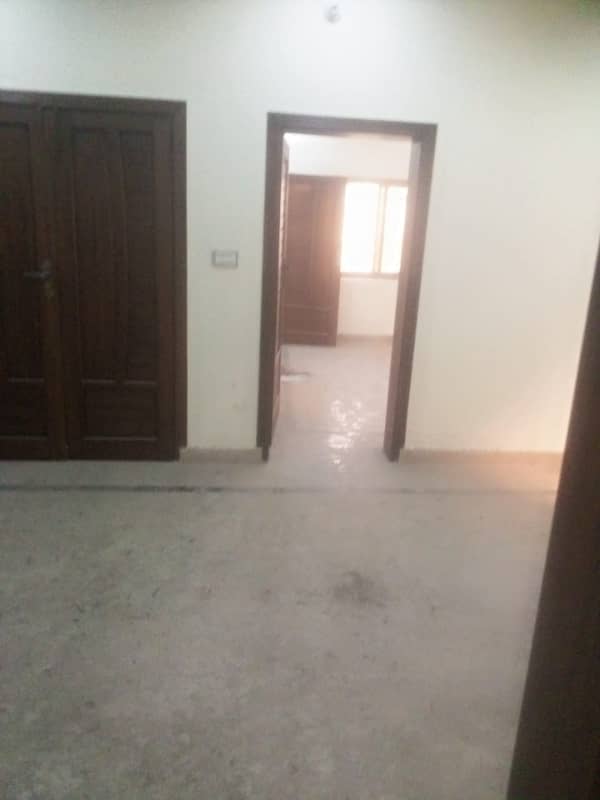 4 Marla House In Central Gulshan-E-Iqbal For Sale 0