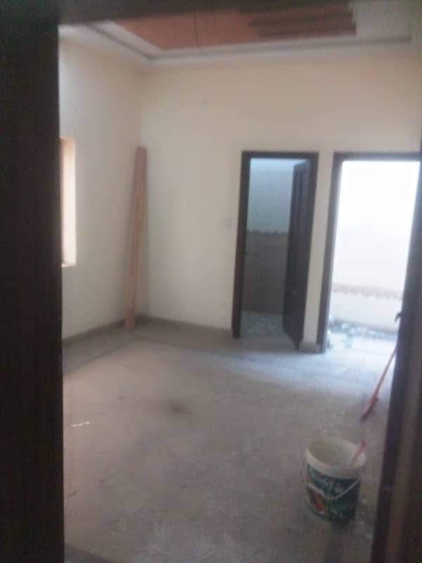 4 Marla House In Central Gulshan-E-Iqbal For Sale 3