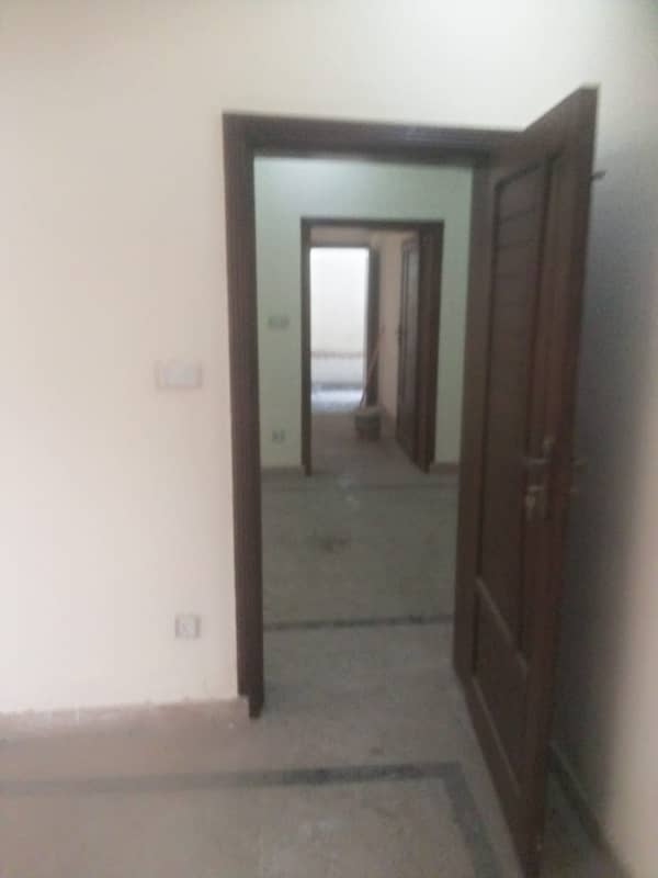 4 Marla House In Central Gulshan-E-Iqbal For Sale 6