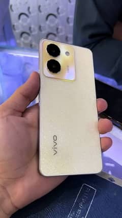 Vivo y36 with box 8 gb 256 gb