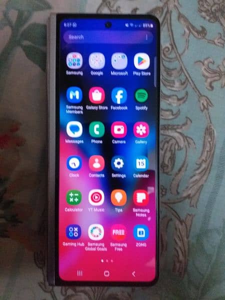 Samsung Galaxy Z Fold 3 (PTA Approved) 7