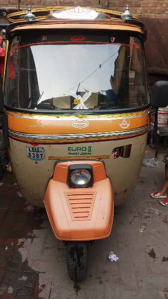 Siwa Rickshaw urgent sale all ok fit condition 1