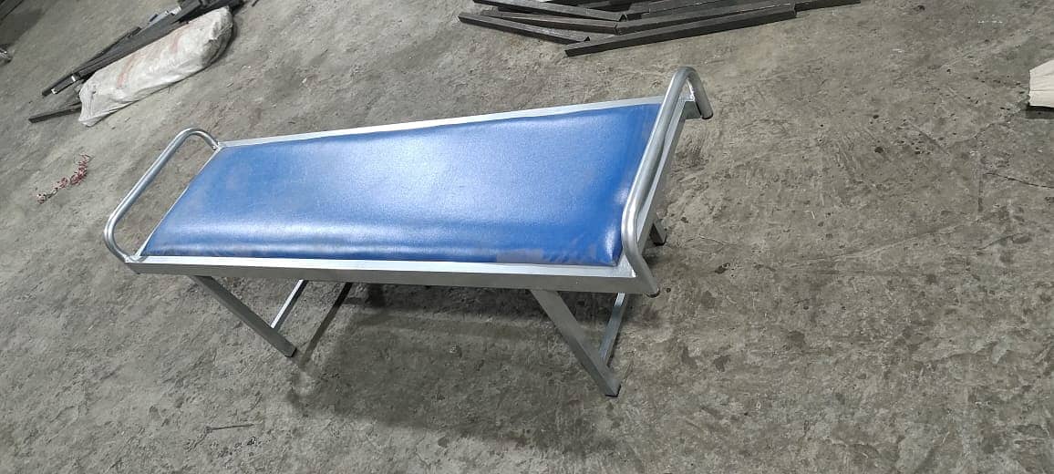 Manufacture Hospital Furniture Medical Bed Patient Bed Surgical Bed 16