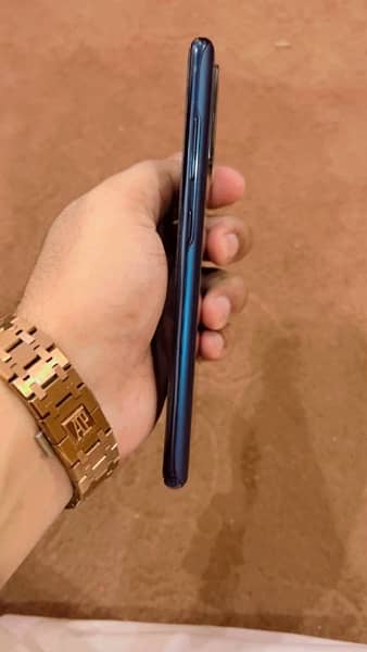 Samsung Galaxy S20 FE 2020 0