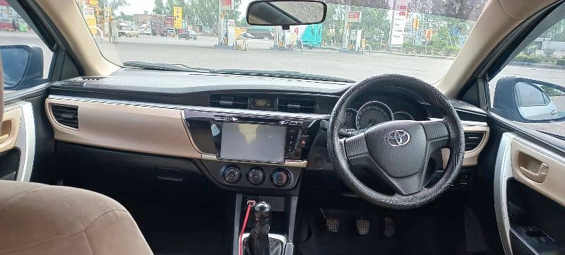 Toyota Corolla GLI 2015 4