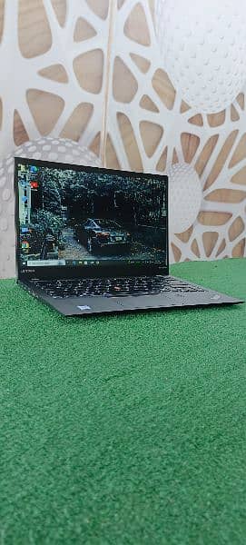 Lenovo X1 carbon core i5 6th gen 8gb ram 256gb SSD laptop for sale 2