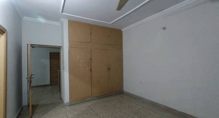 In Islamabad You Can Find The Perfect House For sale 10