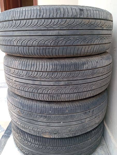 4 tyers 10//7good  condition185/60 R155number 4