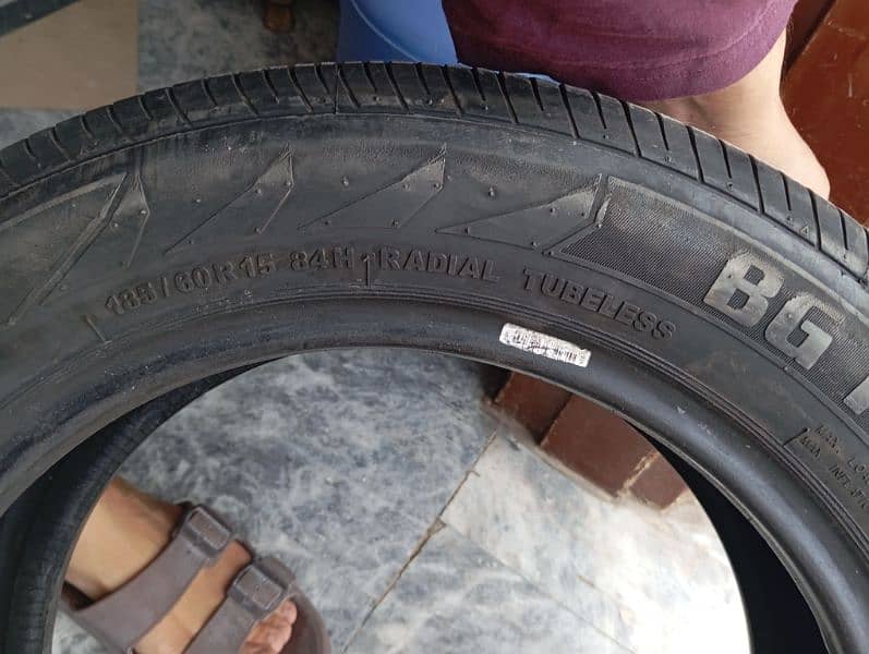 4 tyers 10//7good  condition185/60 R155number 7