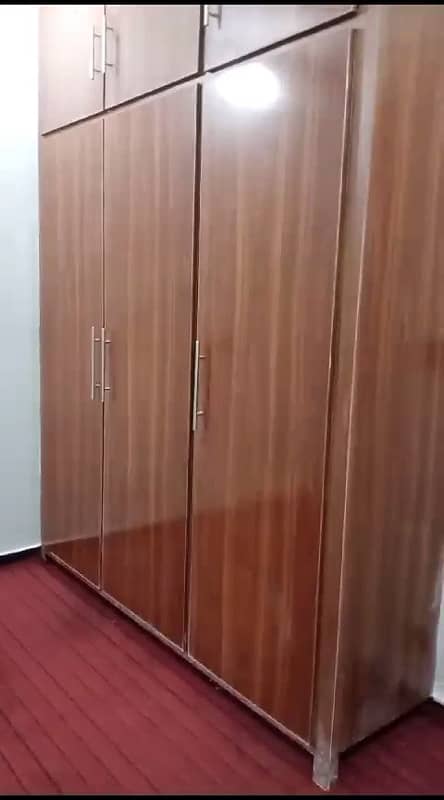 Carpeted Room available for rent in H-13 Islamabad 0