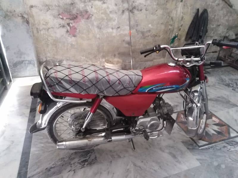 Honda CD 70 2022 model 10 out of 10 condition 2