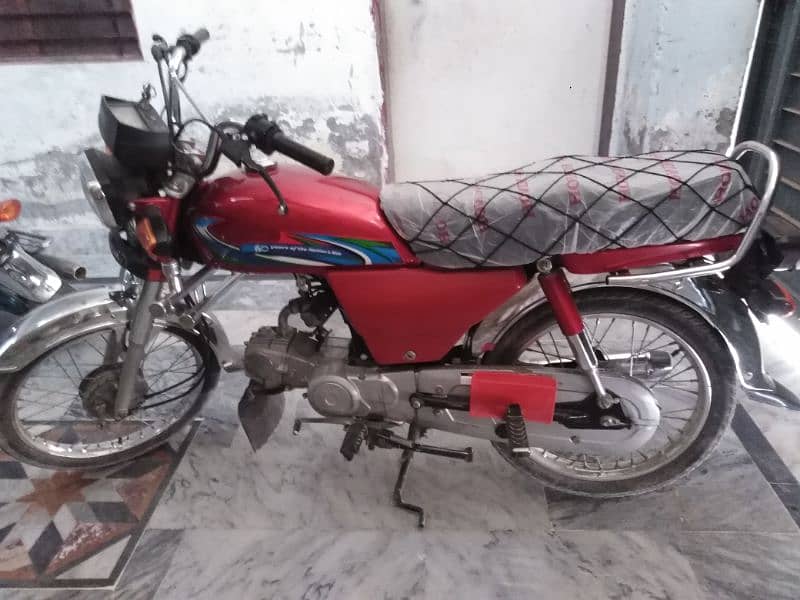 Honda CD 70 2022 model 10 out of 10 condition 3