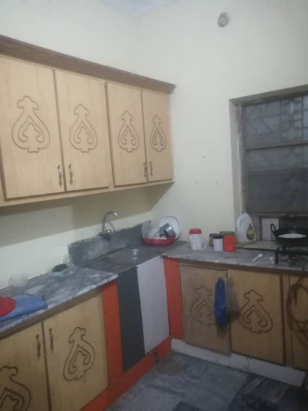 Portion available for rent in h13 Islamabad 0