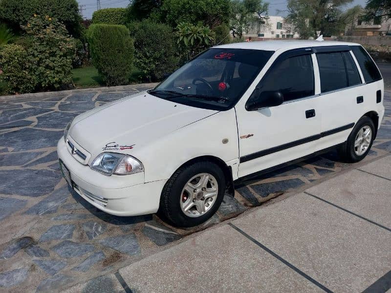 2008 suzuki cultus VXLi(efi engine). power windows/steering. 7