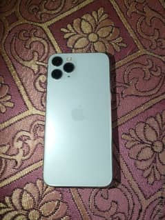 iPhone 11 Pro 64gb white colour