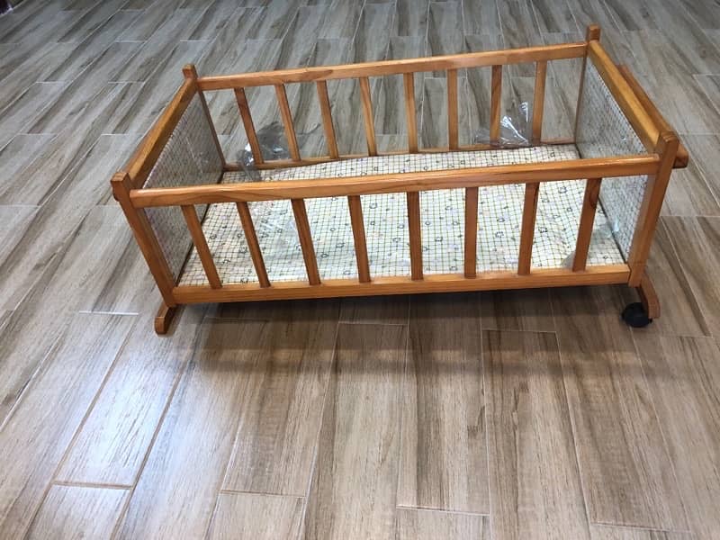 Baby cot for sale (1 large and 1 small) 9