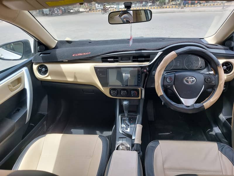 Toyota Corolla Altis 1.6 Automatic 2019 4