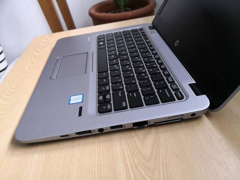 NEW Laptop, HP, EliteBook, 820 , 840 G3 i5 6th Generation 3