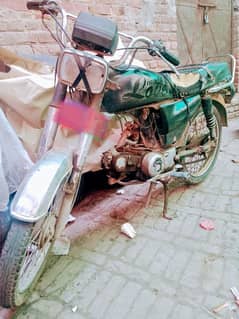 PAK HERO PH70cc All papers clear in Working condition